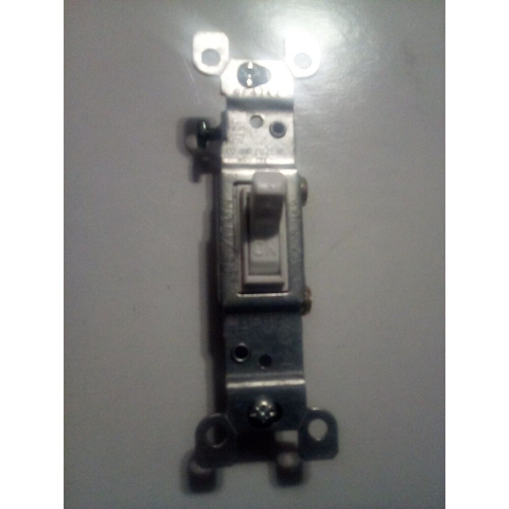 Leviton Single Pole 15 Amp Switch